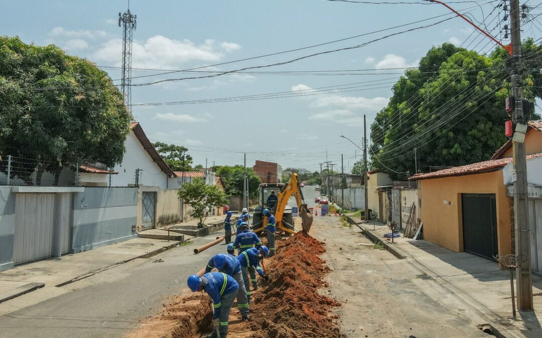 Águas de Teresina implanta 33 quilômetros de esgoto em seis meses