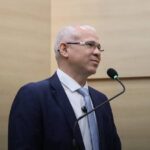 Deputado Tiago homenageia Procurador Felipe Ribeiro e Promotor Raimundo Martins