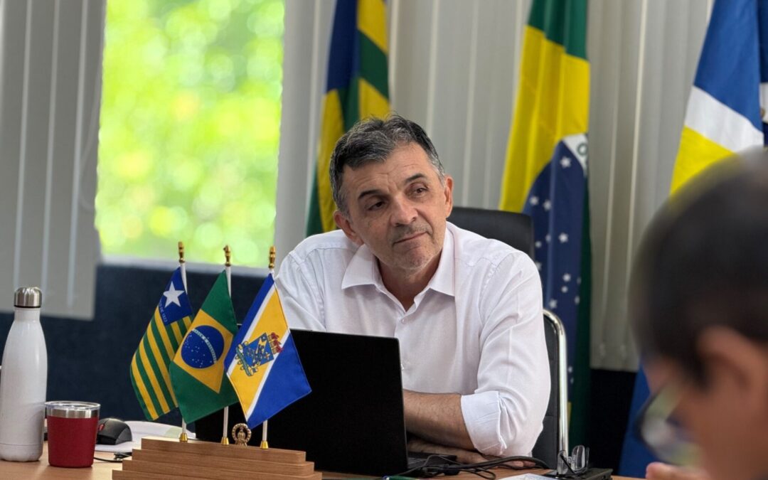UESPI firma parceria com instituição referência em pesquisa nuclear para ampliar formação